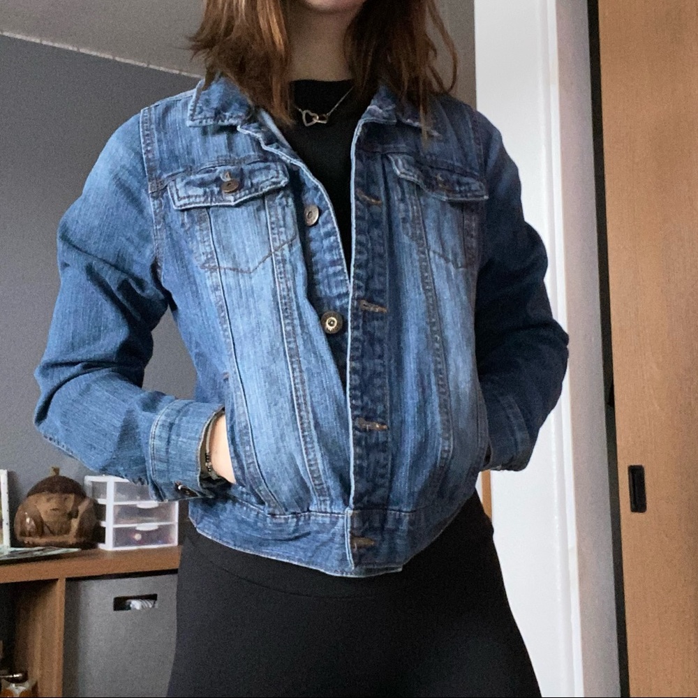 Cropped Mudd jean jacket (junior L/adult S)